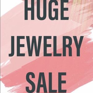 H U G E  J E W E L R Y  S A L E💗